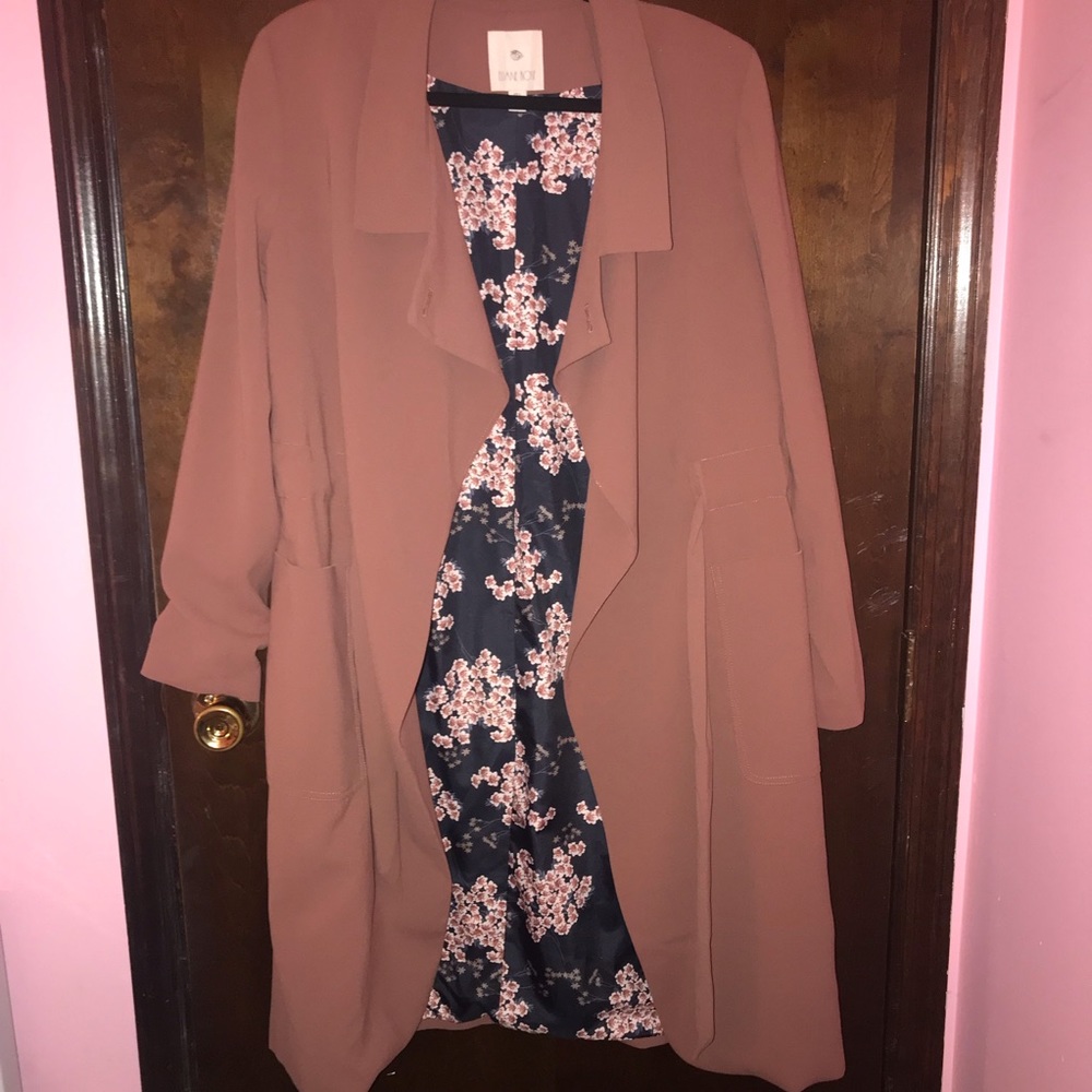 Duster Coat in blush/nude
